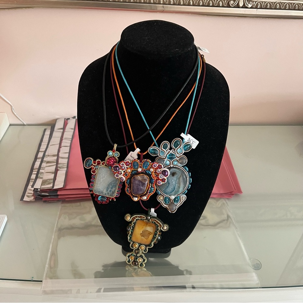 Blue Handmade Polish Stone necklace - Picture 6 of 6